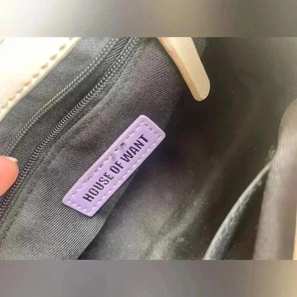 H.O.W women’s hand bag clutch cream off white used in excellent condition - Picture 7 of 12